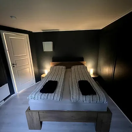 Innstadvika 9 * Svolvær